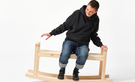 Polska projektantka Marta Krupińska, autorka ławki na biegunach.