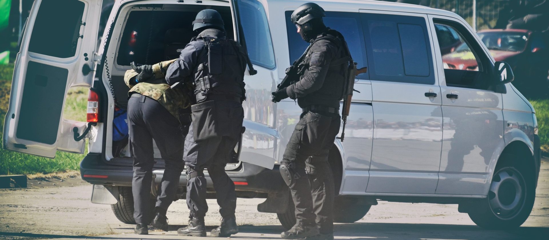 Lawinowy wzrost przestępczości cudzoziemców, przodują Kolumbijczycy. Ustalenia „Rzeczpospolitej”