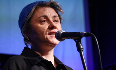 Maria Peszek podczas koncertu wspierającego Ukrainę, w Spatifie w Warszawie
