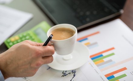Amerykańskie Towarzystwo Kardiologiczne określiło, jaka liczba filiżanek kawy dziennie jest bezpiecz