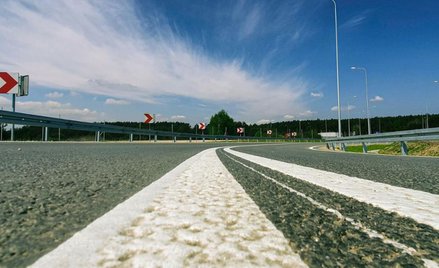 Nowa trasa szybkiego ruchu niemal gotowa. Będzie łatwiej dojechać na lotnisko i Słowację