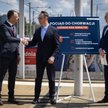 Uruchomienie nowych połączeń ogłosili wspólnie wiceminister sportu i turystyki Piotr Borys (z lewej)