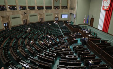 Sejm zajmuje się zmianami progów podatkowych