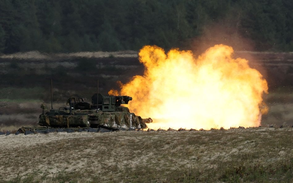 Czołg M1A1 Abrams na poligonie w Nowej Dębie