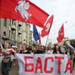 Białorusini zabrali z banków całą walutę