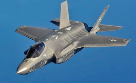 Zakup F-35 spowoduje skokowy wzrost możliwości Sił Zbrojnych fot. Donald R. Allen