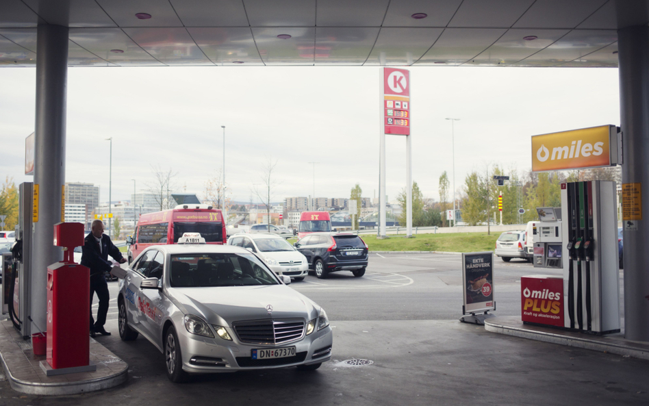 Stacja Circle K na przedmieściach Oslo