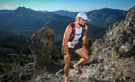 Bartłomiej Trela na trasie ultramaratonu w Kalifornii