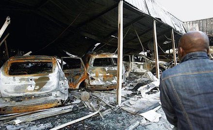 Policja powstrzymuje falę przemocy