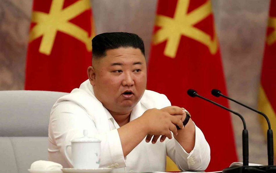 Kim Dzong Un pojawił się publicznie. Ostrzegał przed wirusem