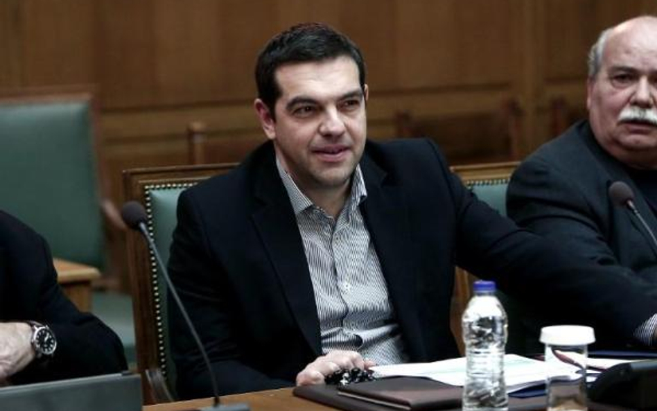 Premier Aleksis Cipras dzisiaj w greckim parlamencie. 8 kwietnia ma być w Moskwie