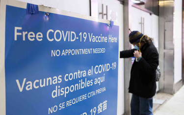 Punkt szczepień na COVID-19 w USA