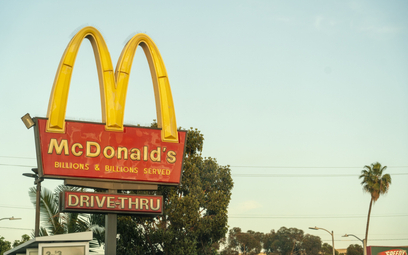 McDonald’s wydaje miliony na zablokowanie podwyżek dla swoich pracowników