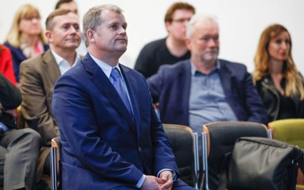 Przedsiębiorstwo Państwowe Porty Lotnicze reprezentował prezes Mariusz Szpikowski