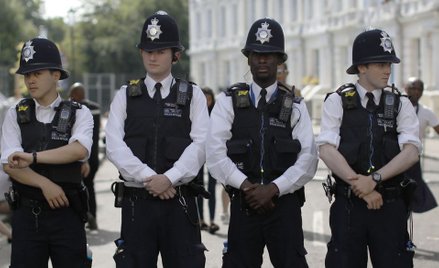 Londyn: E-papieros przyczyną ewakuacji?