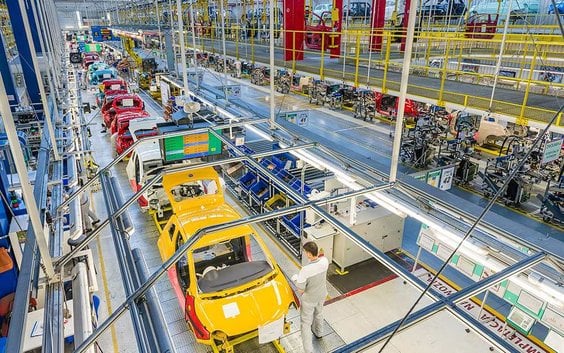 Fabryka FCA Poland w Tychach – montaż (05/2015). Fot. Ireneusz Kaźmierczak / Stellantis