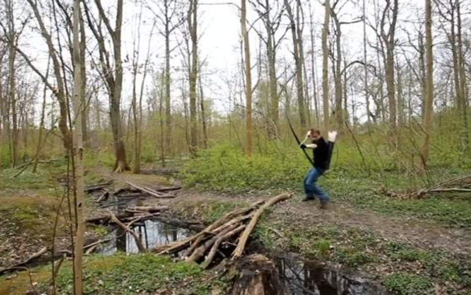 Oto najszybszy i najlepszy łucznik świata [WIDEO]