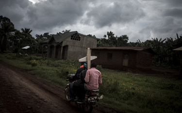 Powrót Eboli. Władze miały ogłosić pokonanie choroby