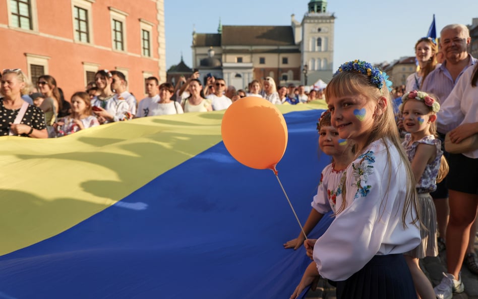 Uroczystość z okazji Dnia Niepodległości Ukrainy 2024 na pl. Zamkowym w Warszawie