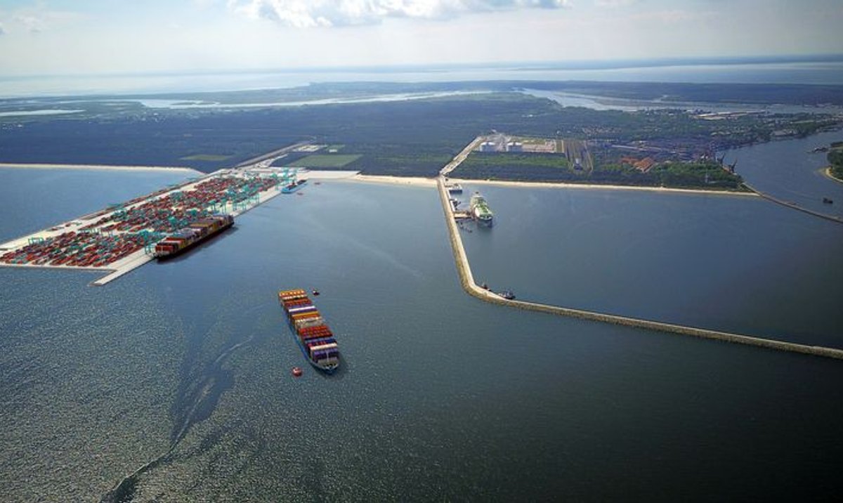 Czy głębokowodny terminal kontenerowy w Świnoujściu będzie opłacalny?