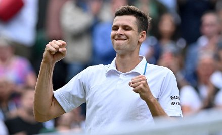 Hubert Hurkacz pokonał legendę. Zagra w półfinale Wimbledonu