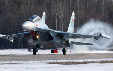 Wielozadaniowy samolot bojowy Su-30SM jednostki lotniczej Zachodniego Okręgu Wojskowego. Fot./Minist