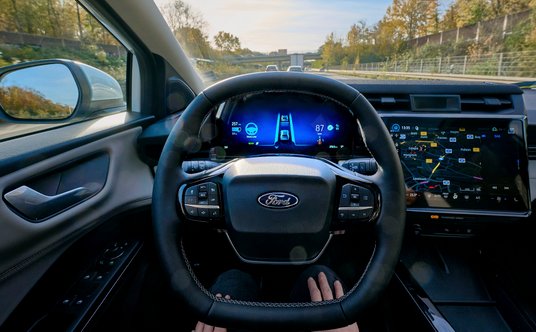System BlueCruise w Fordzie Puma.