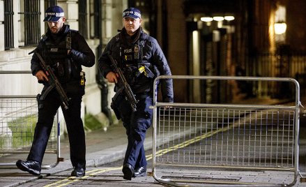 Londyn: Cztery osoby zasztyletowane w Sylwestra