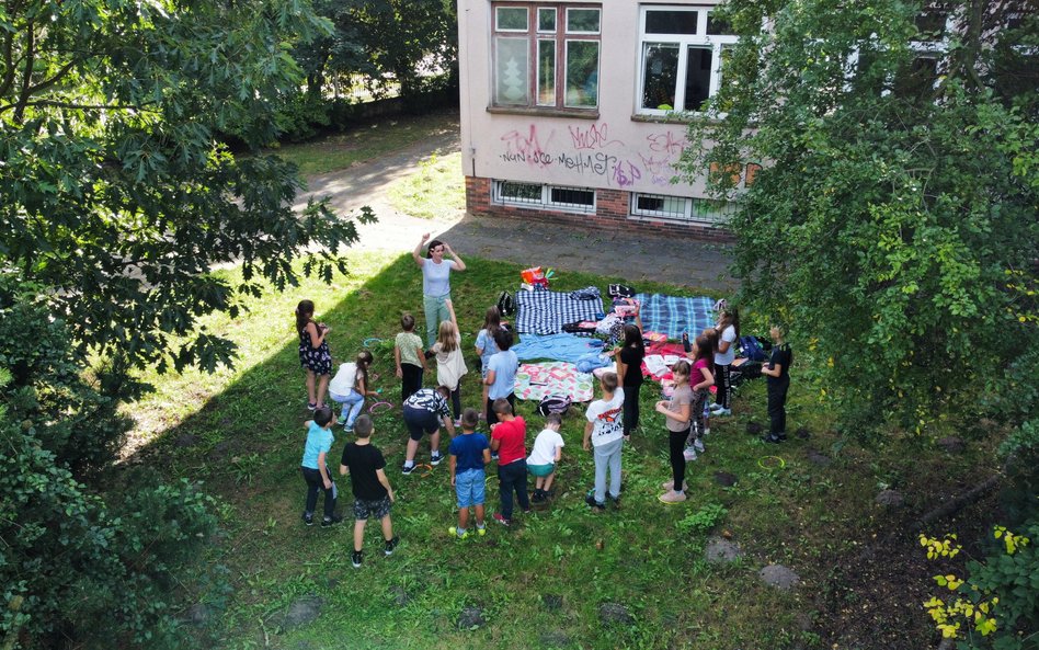 Czy rok szkolny powinien kończyć się wcześniej?