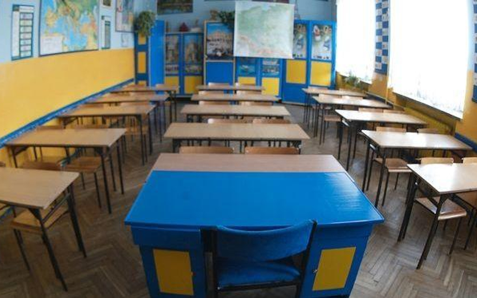 Spór o reformę oświaty: Nauczyciele boją się zwolnień