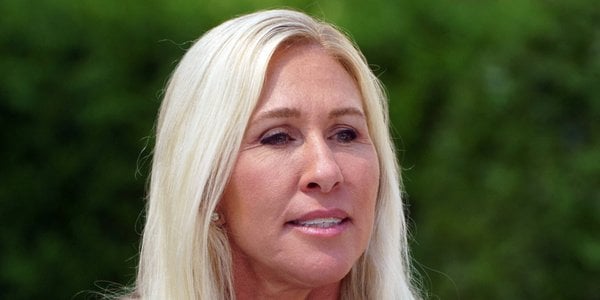 Gwiazda ruchu MAGA otrzymuje groźby. Wcześniej Trump nazwał ją „narzekającą wariatką”