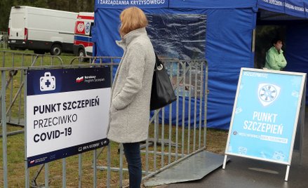 Rząd zbroi się na czwartą falę. Kto chciał się zaszczepić już to zrobił?
