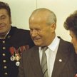 Generał Józef Baryła (drugi od prawej) był m.in. sekretarzem Komitetu Centralnego PZPR
