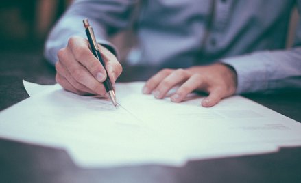 Prawo zamówień publicznych - prawo zamawiającego do informacji o podwykonawcach