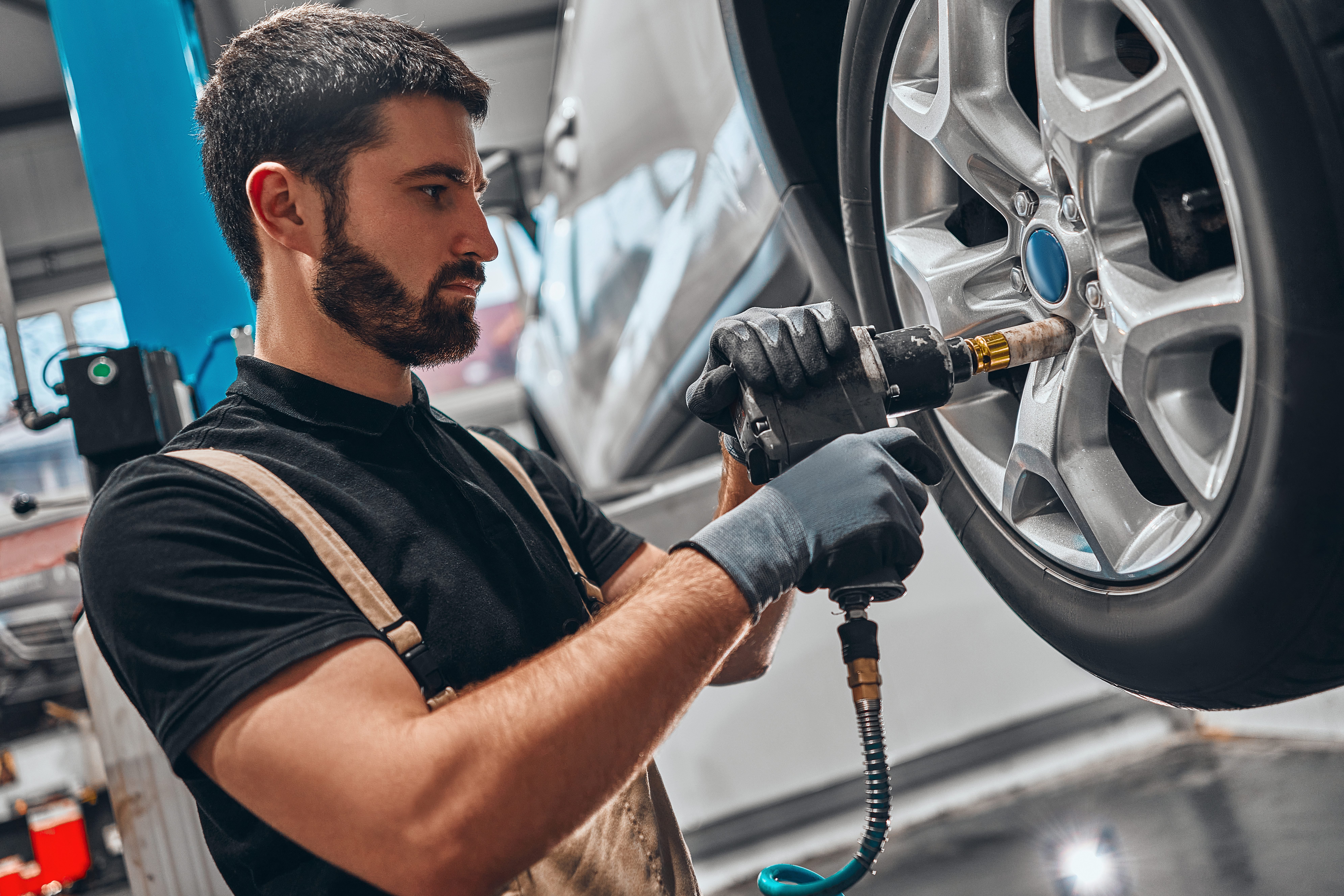 Opony – czyli kłopot i szansa. Branża sama domaga się zmian