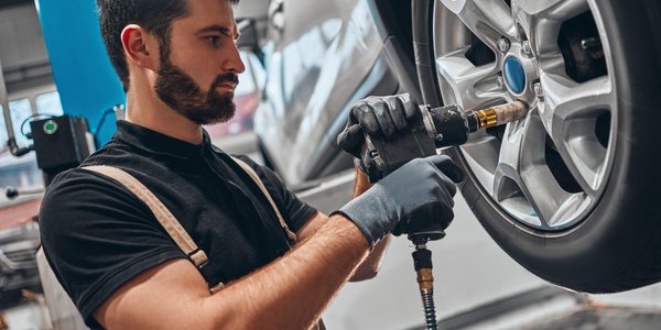 Opony – czyli kłopot i szansa. Branża sama domaga się zmian