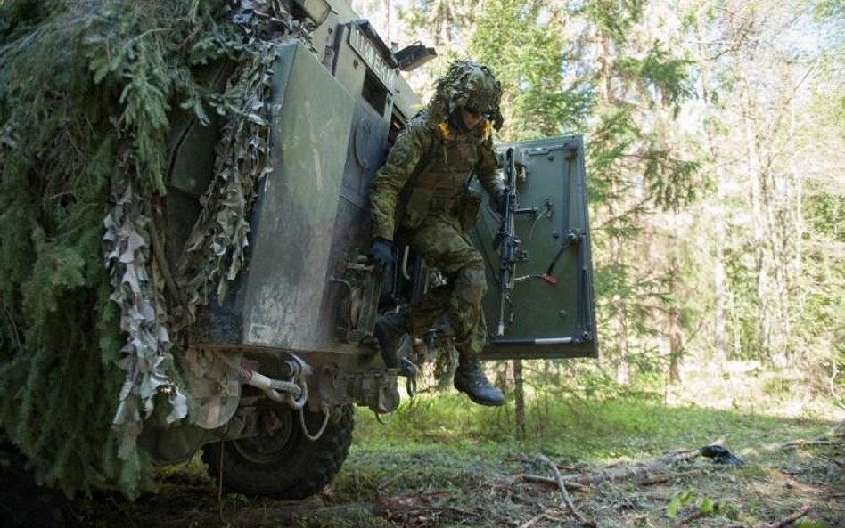 NATO prowadzi obecnie ćwiczenia z żołnierzami estońskimi