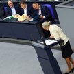 Alice Weidel, współprzewodnicząca AfD. Mało kto umie w Niemczech przemawiać tak jak ona