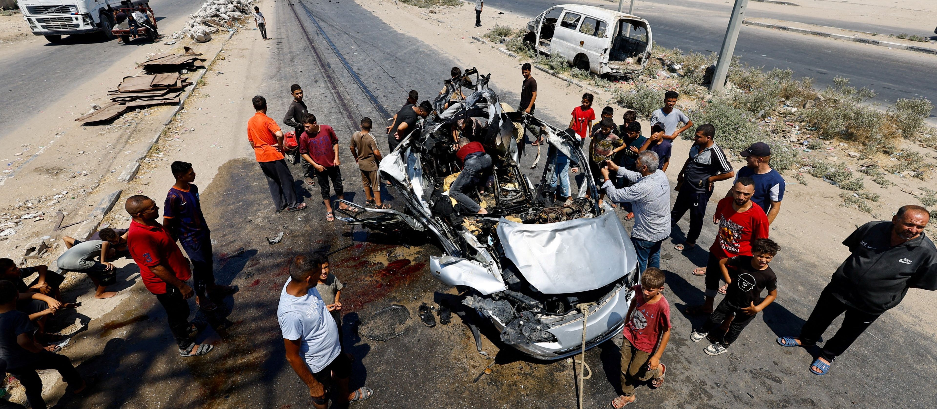 Israel is bombing the Gaza Strip. The minister talks about the request   to occupy it
