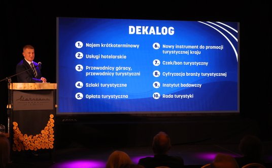 Raś podsumował rok urzędowania w roli wiceministra odpowiedzialnego za turystykę. Przyznał, że spraw