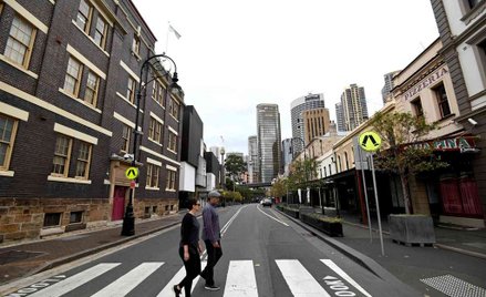 Sydney: Samochód wjechał w sklep z hidżabami. Są ranni