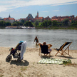 W ten weekend można już się wylegiwać na miejskiej plaży