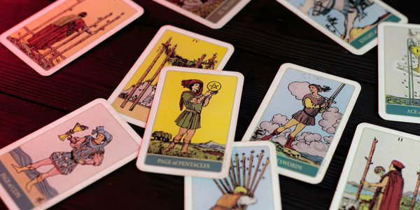 Największa na świecie wystawa kart tarota. Najstarsze pochodzą ze średniowiecza