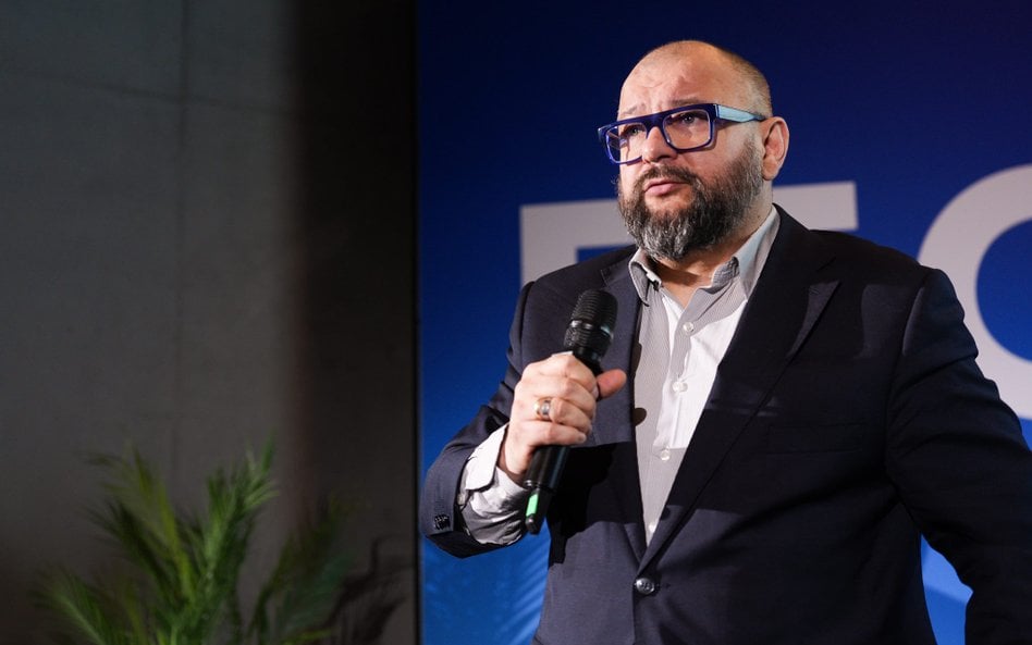 Polacy oczekują ograniczenia dostępności hazardu online, a nie jego zwiększenia – przekonywał Radosł