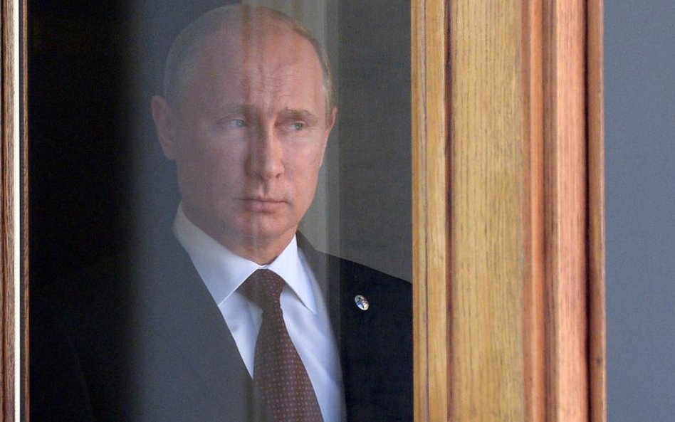 Putin na chwilę przywraca bilateralny świat