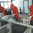 Pracodawca może opłacać składki w ubezpieczeniu grupowym, ale najczęściej są one potrącane z pensji 