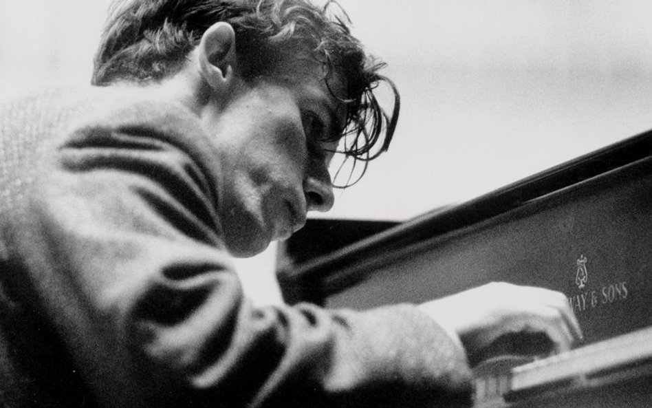 „Wariacje Goldbergowskie”. Jedyny utwór, który Glenn Gould nagrał dwa razy – na otwarcie swojej kari