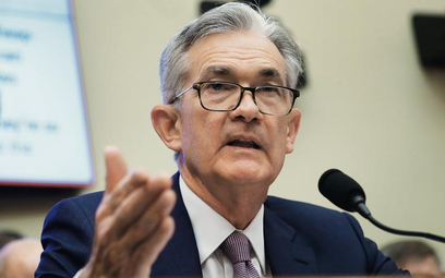 Jerome Powell, szef Fedu, dał rynkom nadzieję na agresywne cięcia stóp.