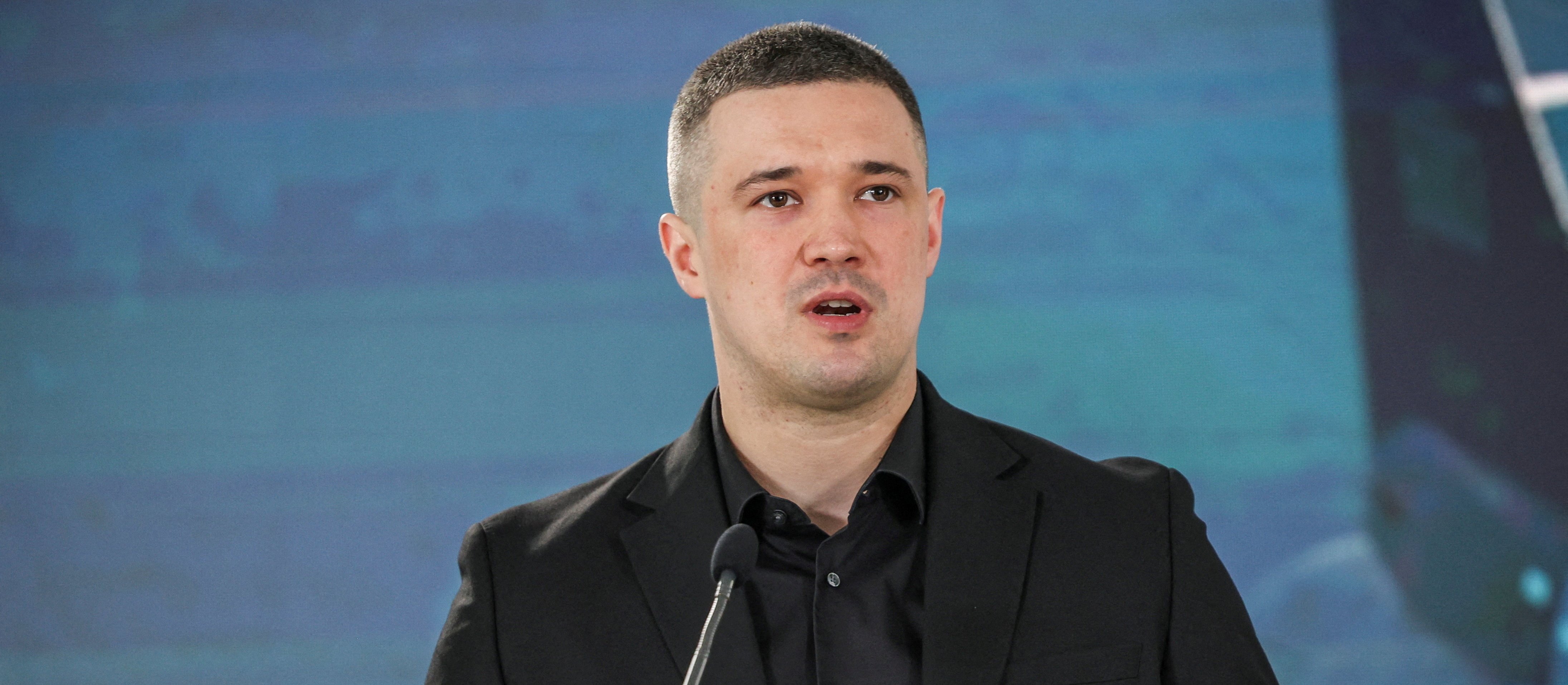Михаил Фёдоров не станет министром обороны Украины. На заднем плане — конфликт с командующим вооружёнными силами