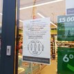 Powrót obostrzeń? Niemal połowa Polaków: Tak, przy wzroście liczby zakażeń